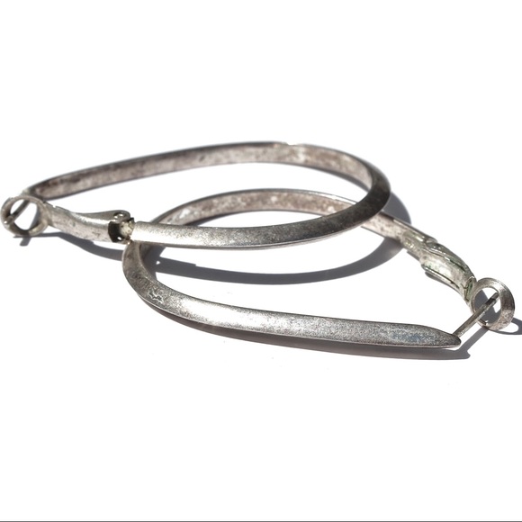 Vintage Sterling Silver Hoop Earrings Large Oval Hoops with Beveled Knife Edge - Picture 5 of 5